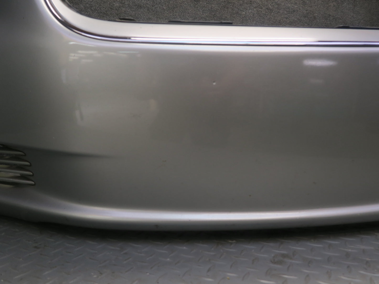 02-05 Lexus Z40 SC430 Front Bumper Cover Panel Silver w Fog Lights & Washer OEM