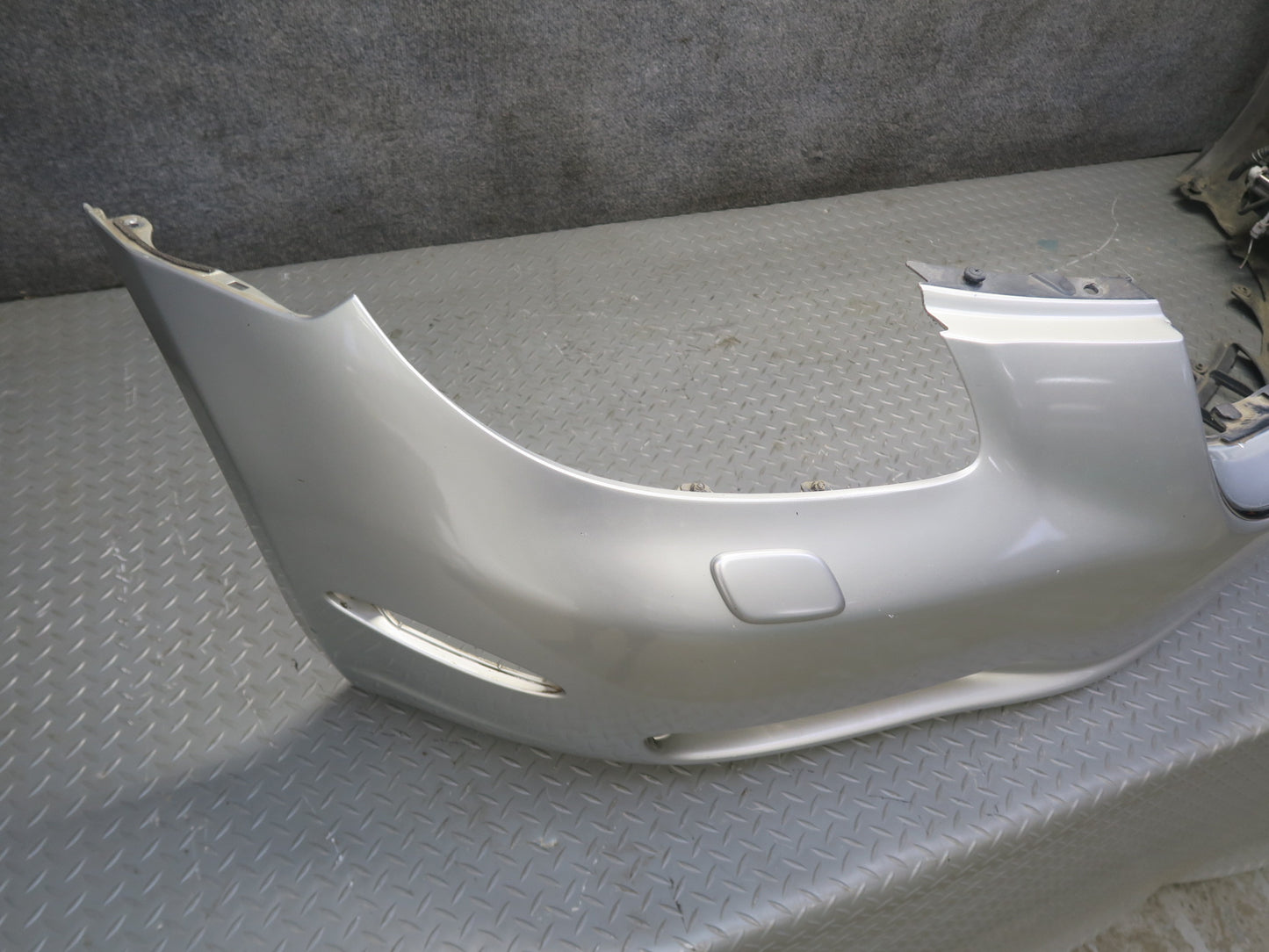 02-05 Lexus Z40 SC430 Front Bumper Cover Panel Silver w Fog Lights & Washer OEM