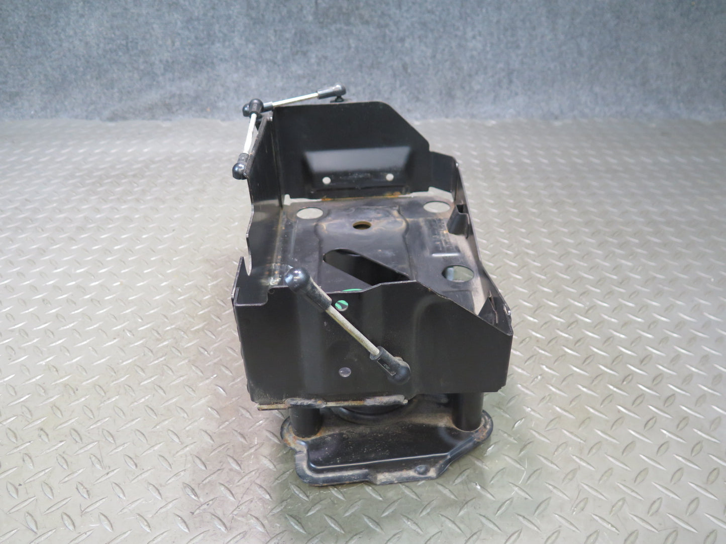 01-06 BMW E46 330ci Convertible Battery Tray Vibration Absorber Bracket Assy OEM