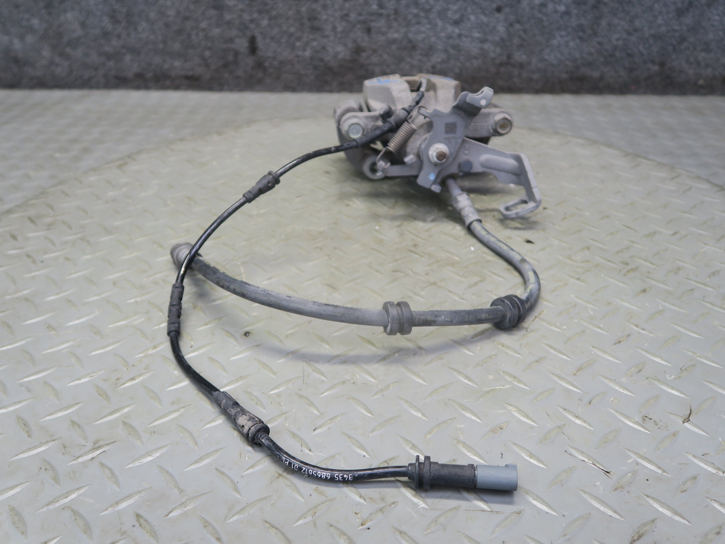 14-24 Mini Cooper S F55 F56 F57 FWD Rear Left & Right Brake Caliper Set OEM