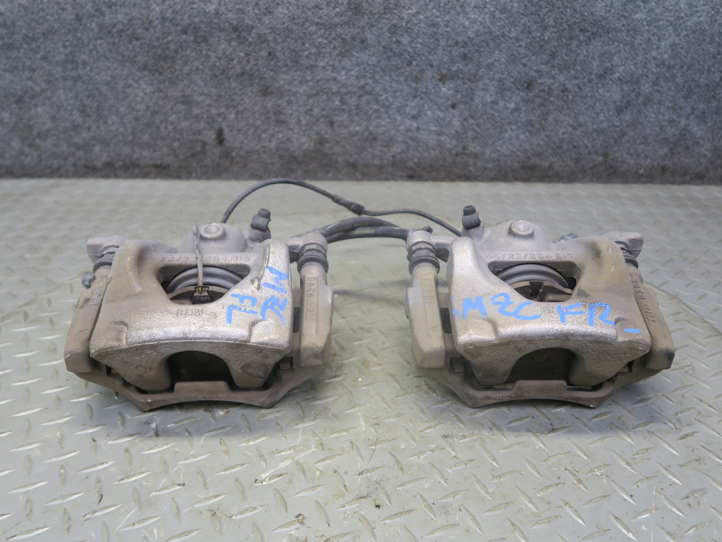 14-24 Mini Cooper S F55 F56 F57 FWD Front Left & Right Brake Caliper Set OEM