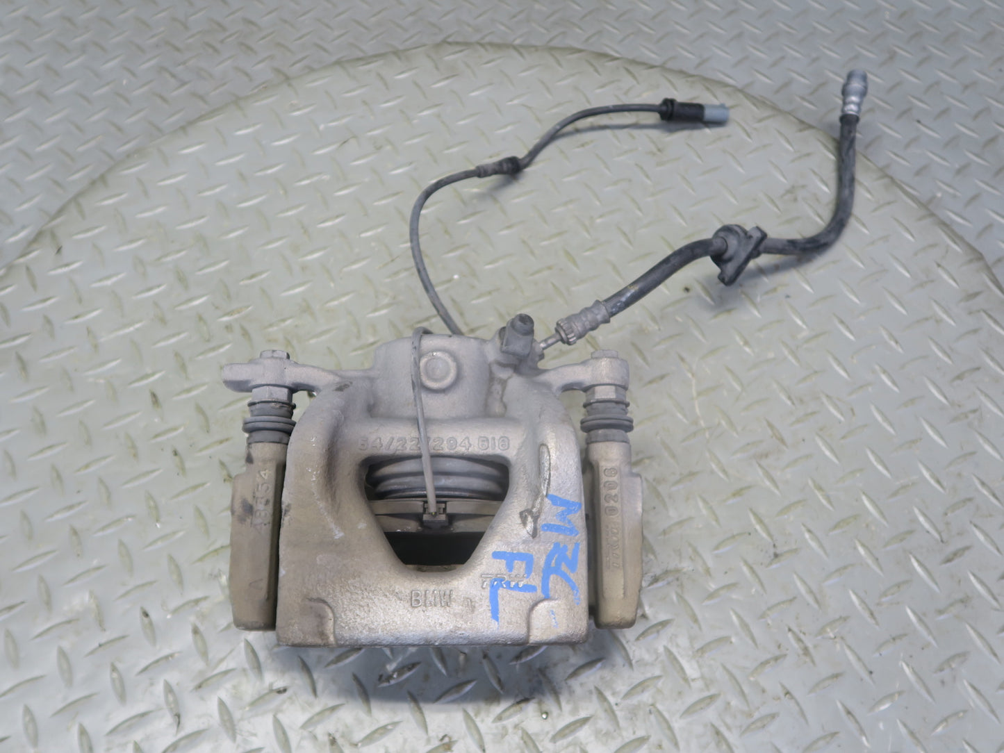 14-24 Mini Cooper S F55 F56 F57 FWD Front Left & Right Brake Caliper Set OEM