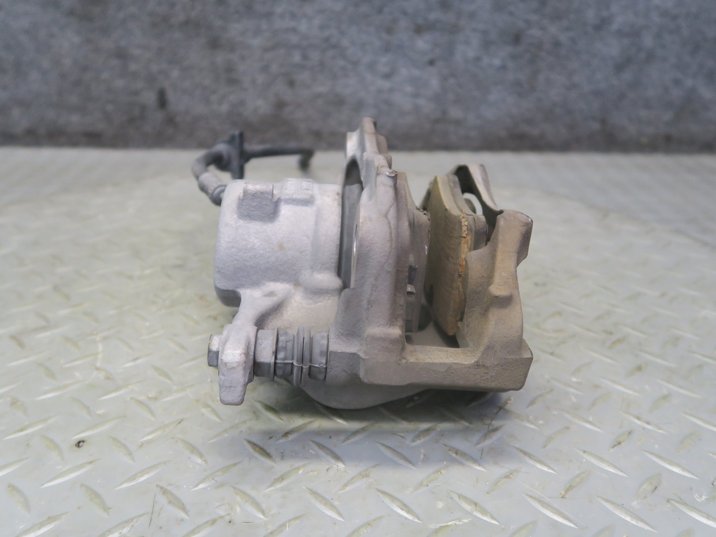 14-24 Mini Cooper S F55 F56 F57 FWD Front Left & Right Brake Caliper Set OEM