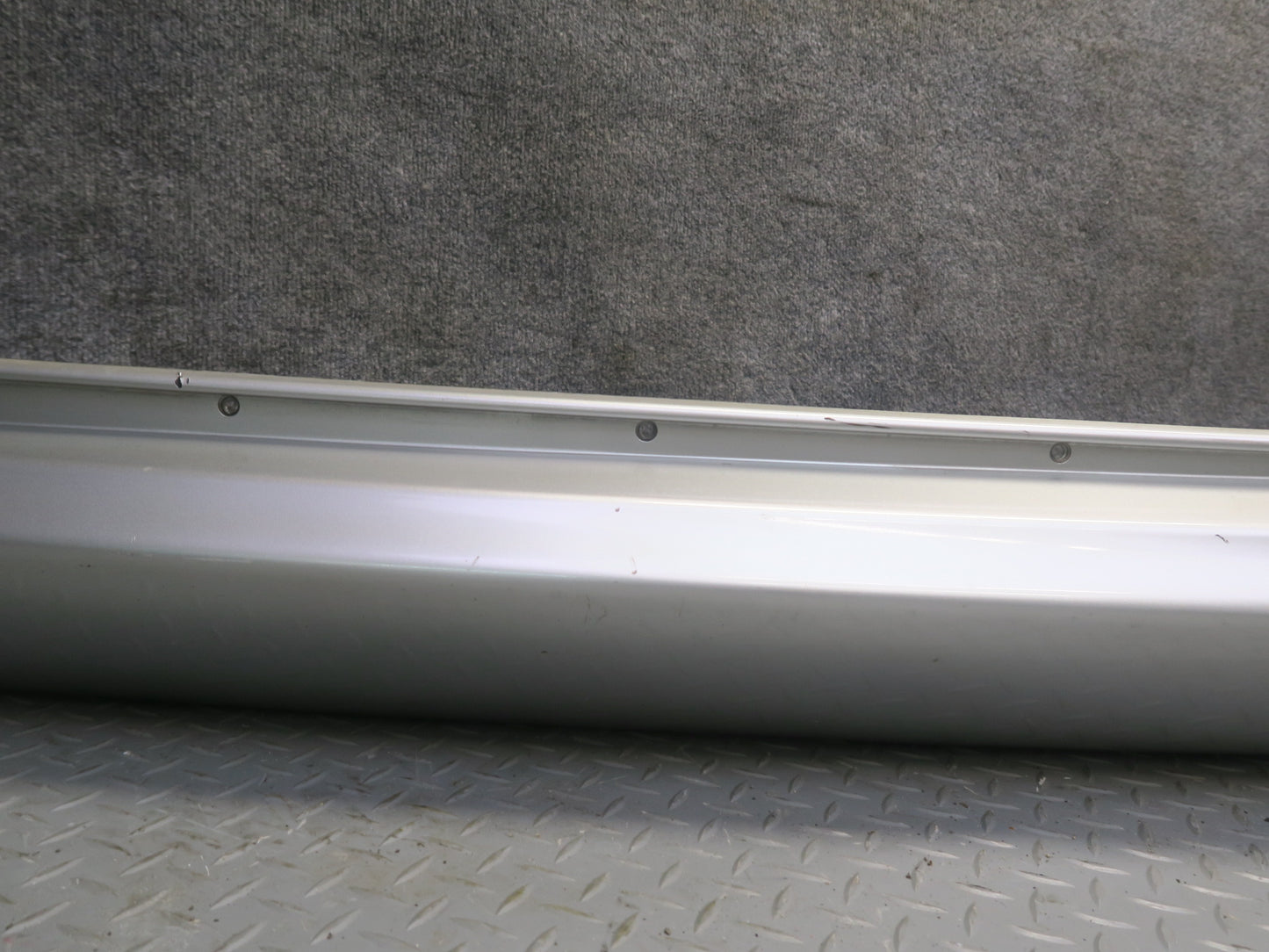 02-05 Lexus Z40 SC430 Set of 2 Left & Right Side Skirt Rocker Panel Silver OEM
