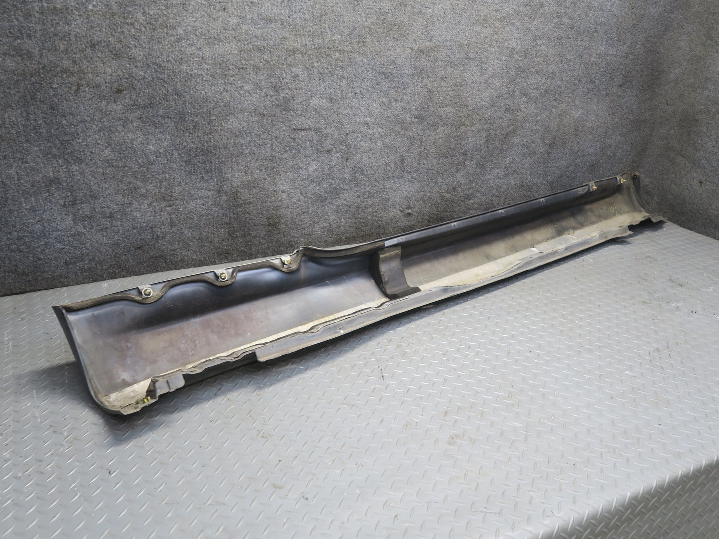 02-05 Lexus Z40 SC430 Set of 2 Left & Right Side Skirt Rocker Panel Silver OEM