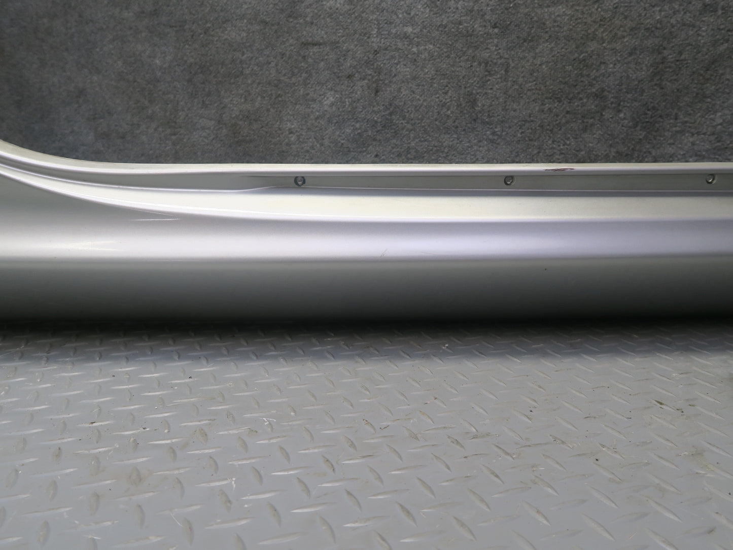 02-05 Lexus Z40 SC430 Set of 2 Left & Right Side Skirt Rocker Panel Silver OEM