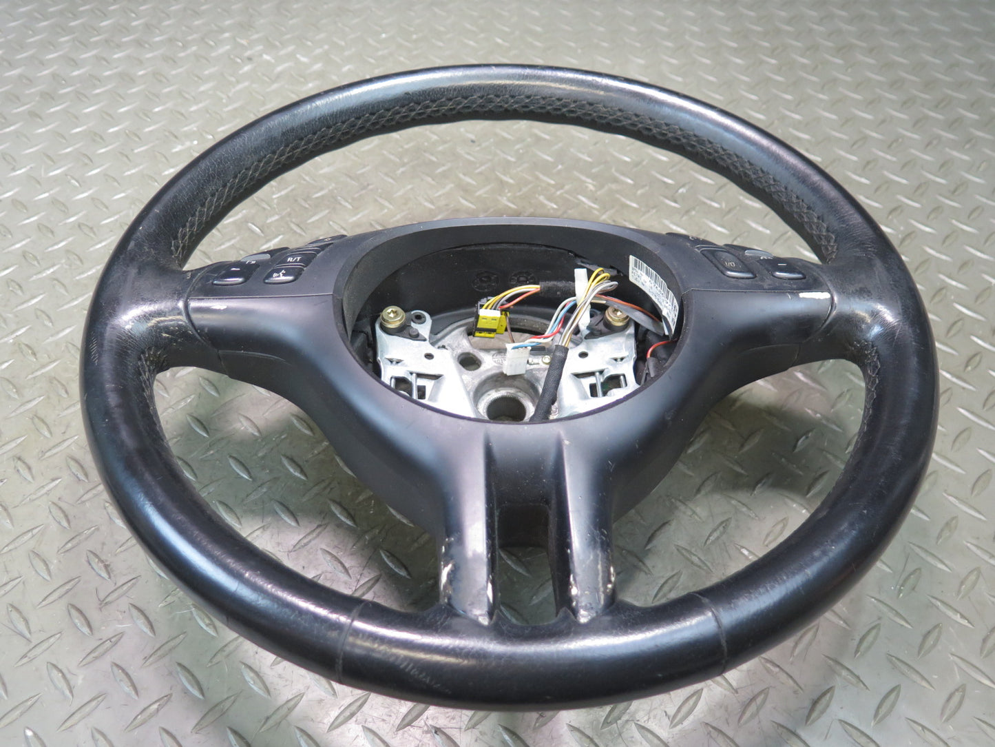 01-06 BMW E46 330ci 3-SPOKE Leather Sport Steering w Controls Black OEM