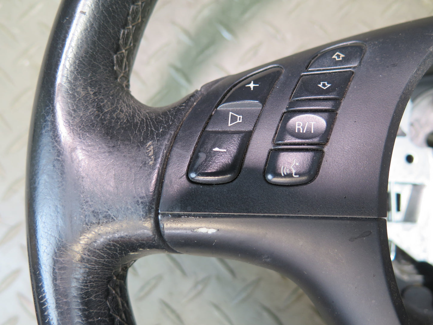 01-06 BMW E46 330ci 3-SPOKE Leather Sport Steering w Controls Black OEM