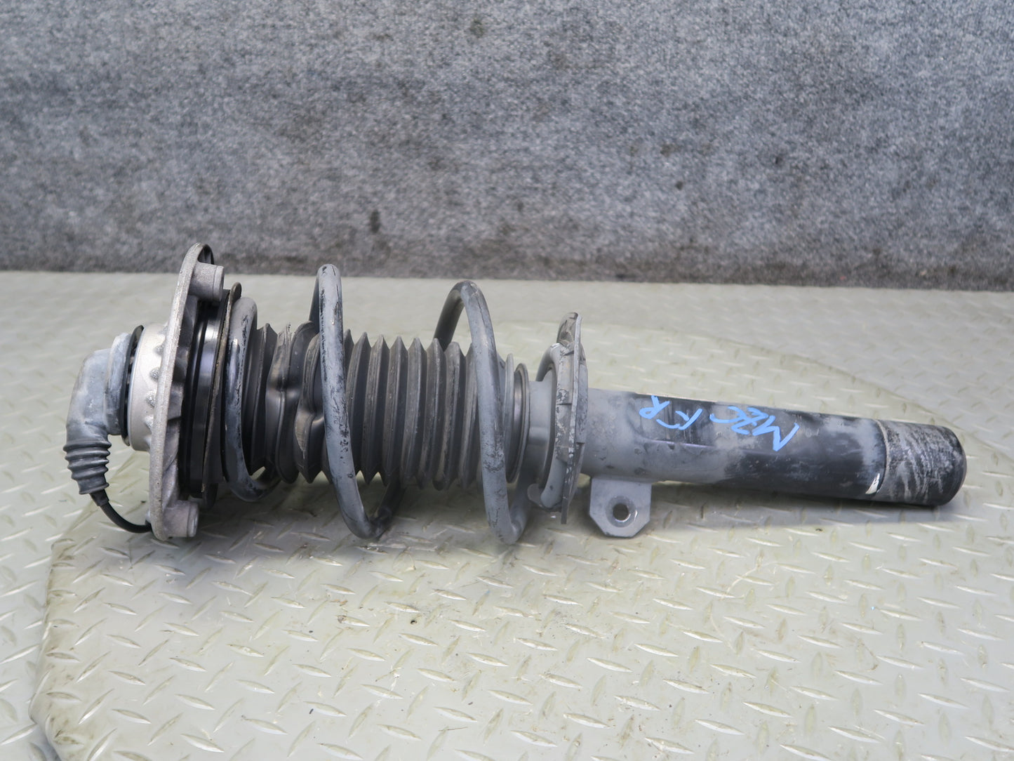 16-24 Mini Cooper S F57 Convertible Set of 2 Front VDC Strut Shock Absorber OEM