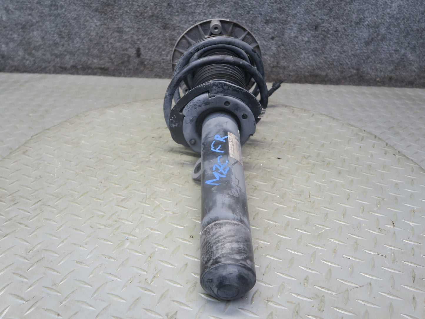 16-24 Mini Cooper S F57 Convertible Set of 2 Front VDC Strut Shock Absorber OEM