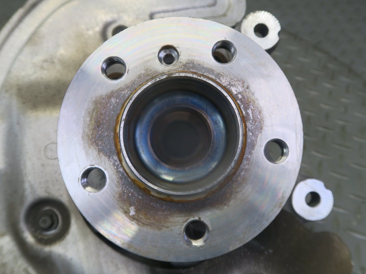 14-24 Mini Cooper F55 F56 F57 FWD Front Right Spindle Knuckle Wheel Hub OEM