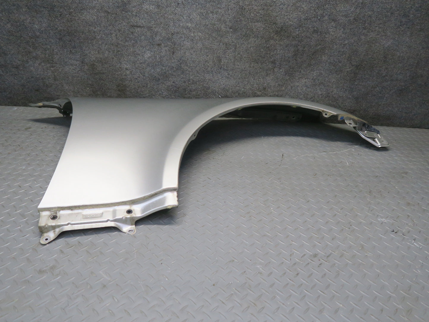 02-10 Lexus Z40 SC430 Front Right Passenger Side Fender Shell Panel Silver OEM