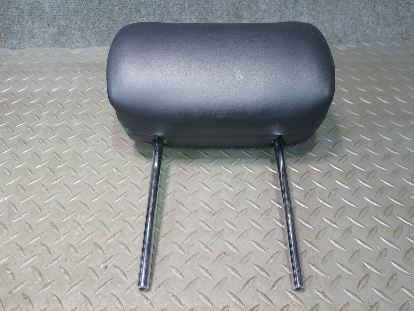 04-06 Lexus UCF30L LS430 Rear Left Center Right Leather Headrest Set Black OEM