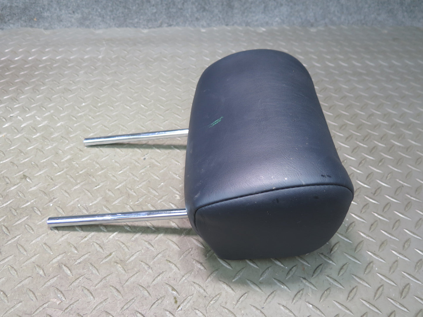 04-06 Lexus UCF30L LS430 Rear Left Center Right Leather Headrest Set Black OEM