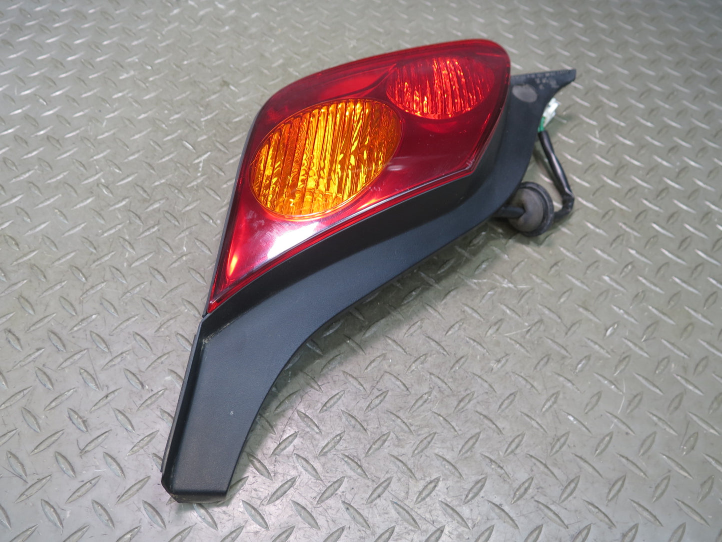 02-05 Lexus Z40 SC430 Set of 4 Rear Left & Right Tail Light Reflector Lamp OEM