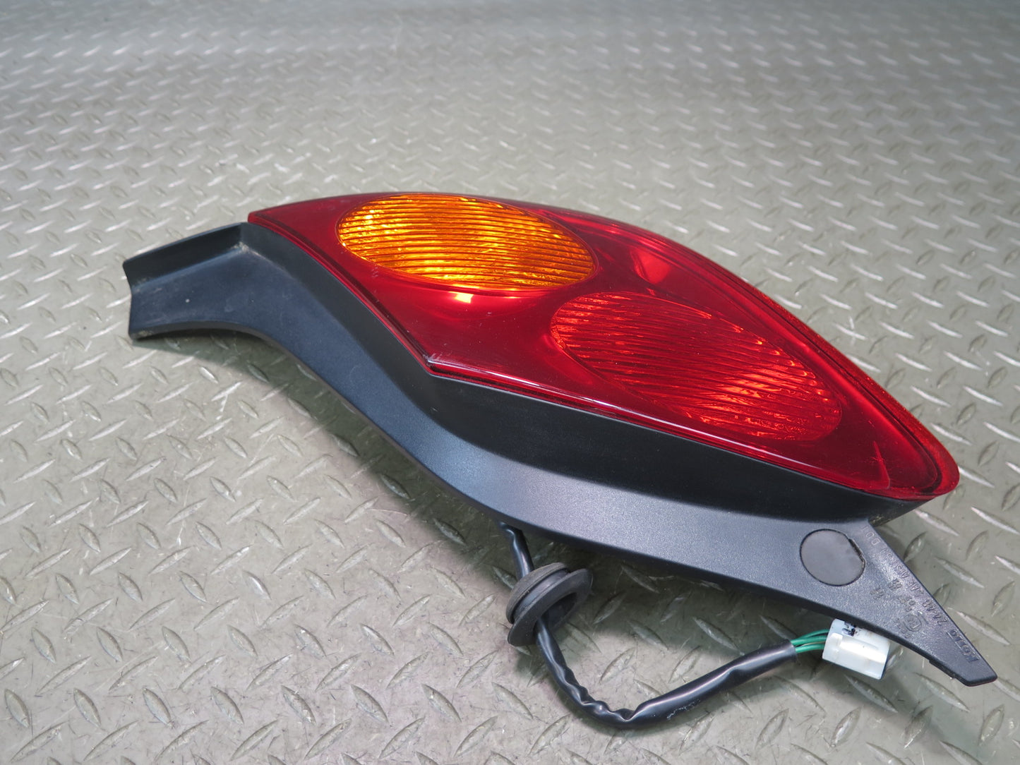 02-05 Lexus Z40 SC430 Set of 4 Rear Left & Right Tail Light Reflector Lamp OEM