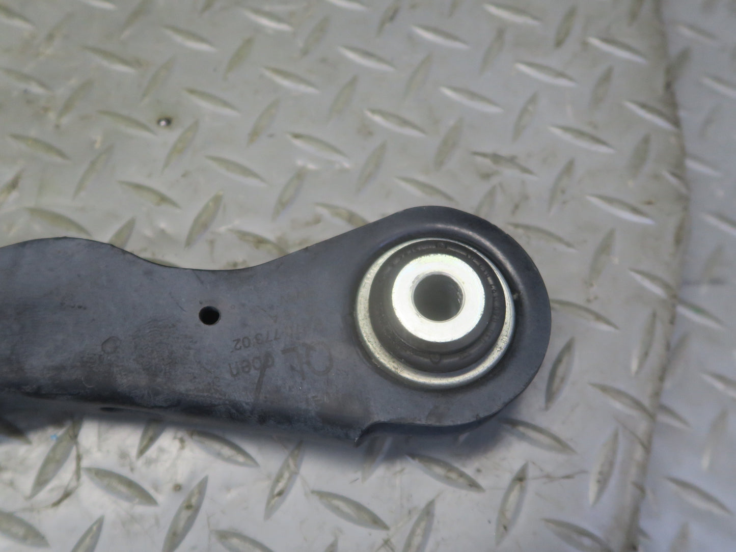 14-24 Mini Cooper S F55 F56 F57 Rear Right Upper & Lower Control Arm Set OEM