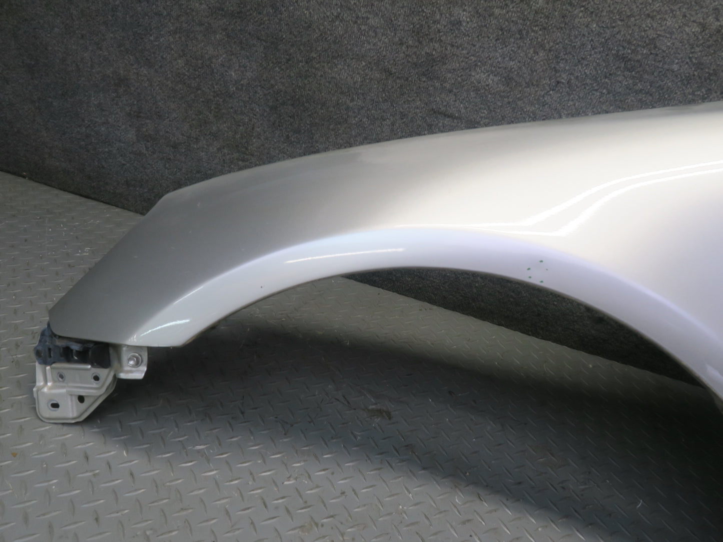 02-10 Lexus UZZ40L SC430 Front Left Driver Side Fender Shell Panel Silver OEM