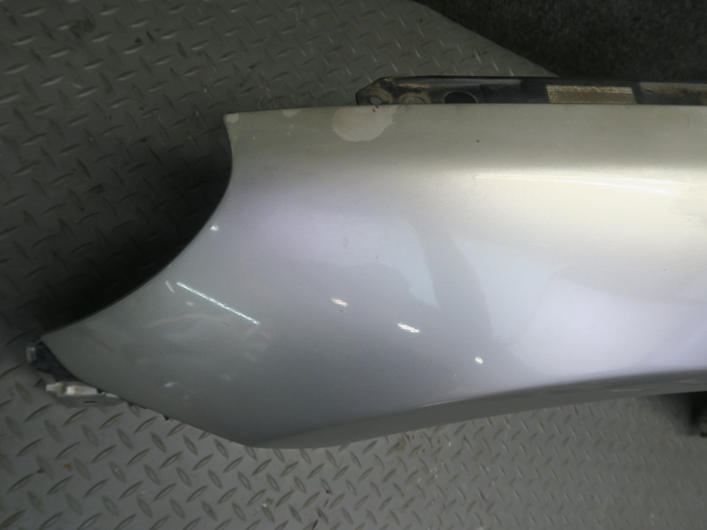 02-10 Lexus UZZ40L SC430 Front Left Driver Side Fender Shell Panel Silver OEM