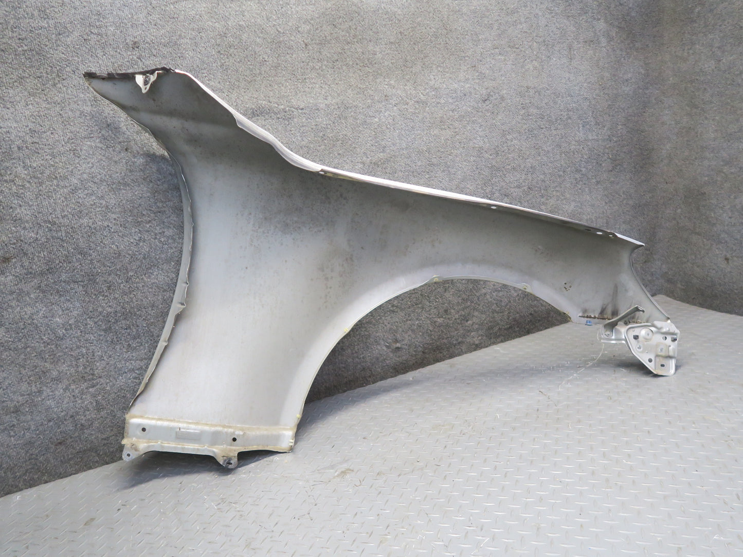 02-10 Lexus UZZ40L SC430 Front Left Driver Side Fender Shell Panel Silver OEM