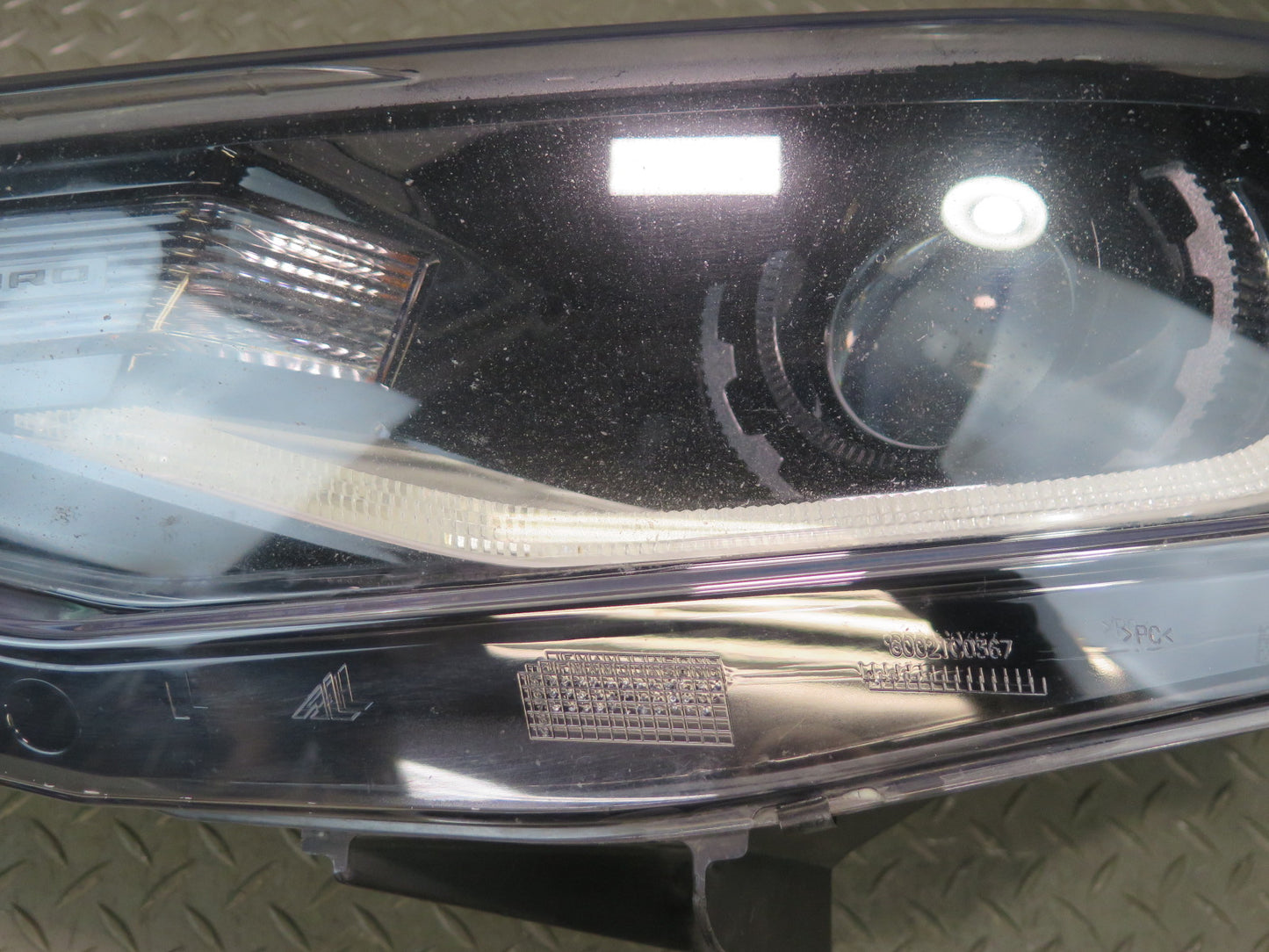 16-24 Chevrolet Camaro SS Front Left Xenon HID Headlight Lamp w Ballast OEM