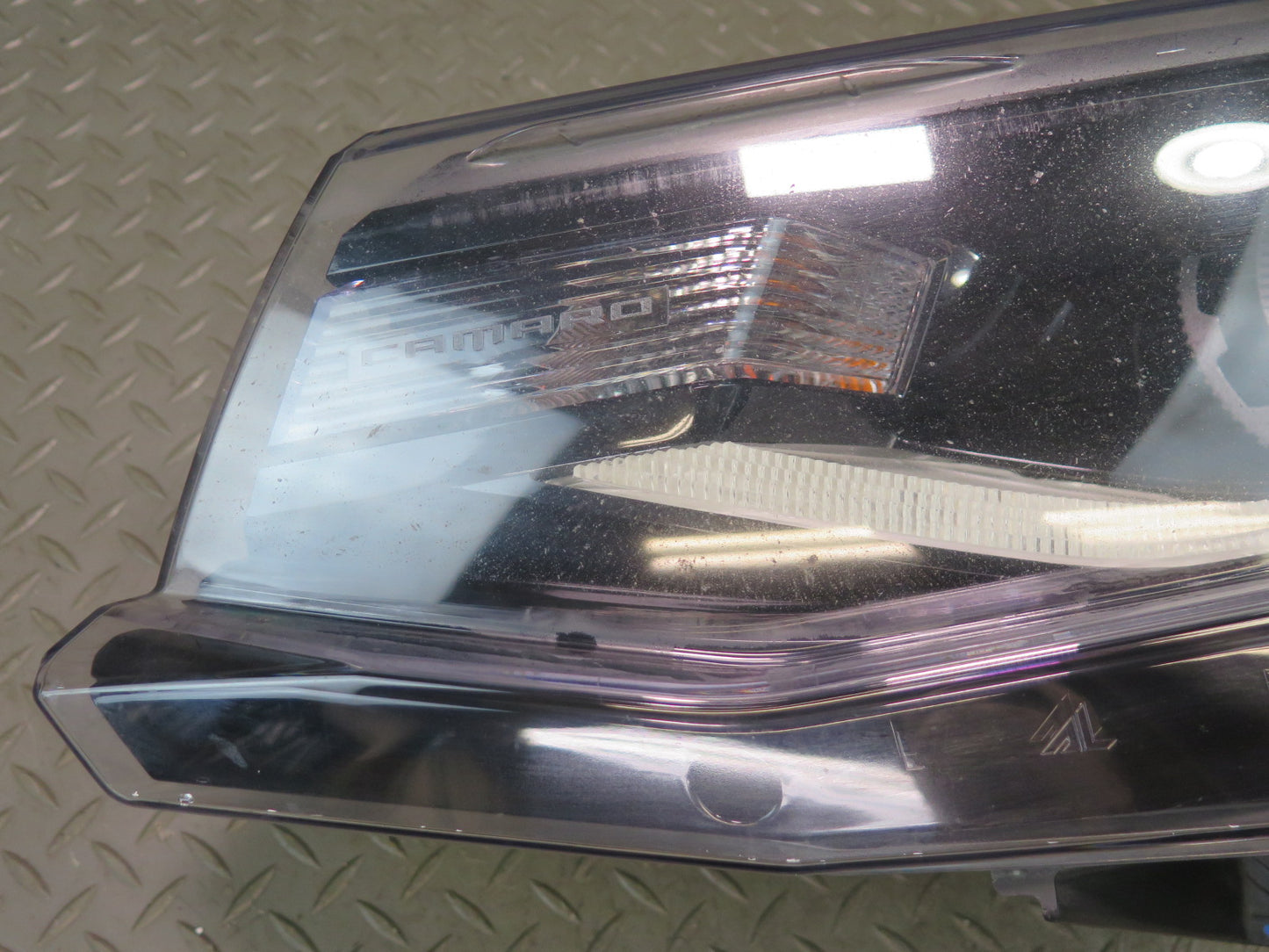 16-24 Chevrolet Camaro SS Front Left Xenon HID Headlight Lamp w Ballast OEM