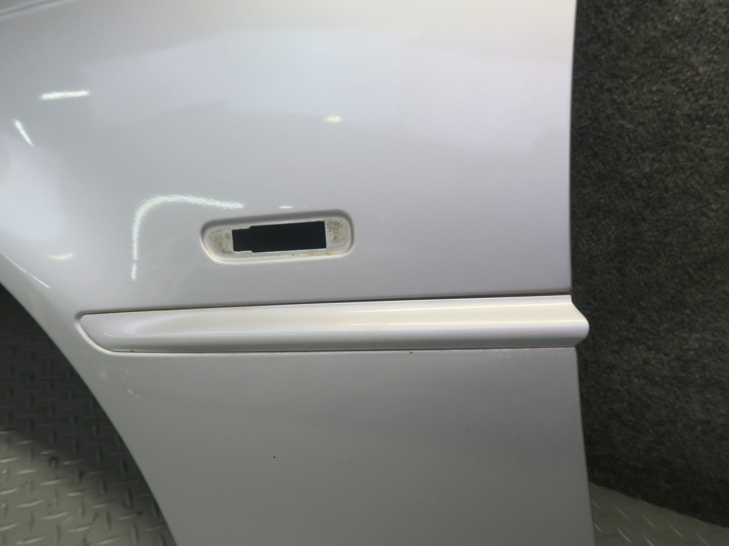 01-03 BMW E46 330ci Coupe Convertible Front Left Fender Shell Cover Panel OEM