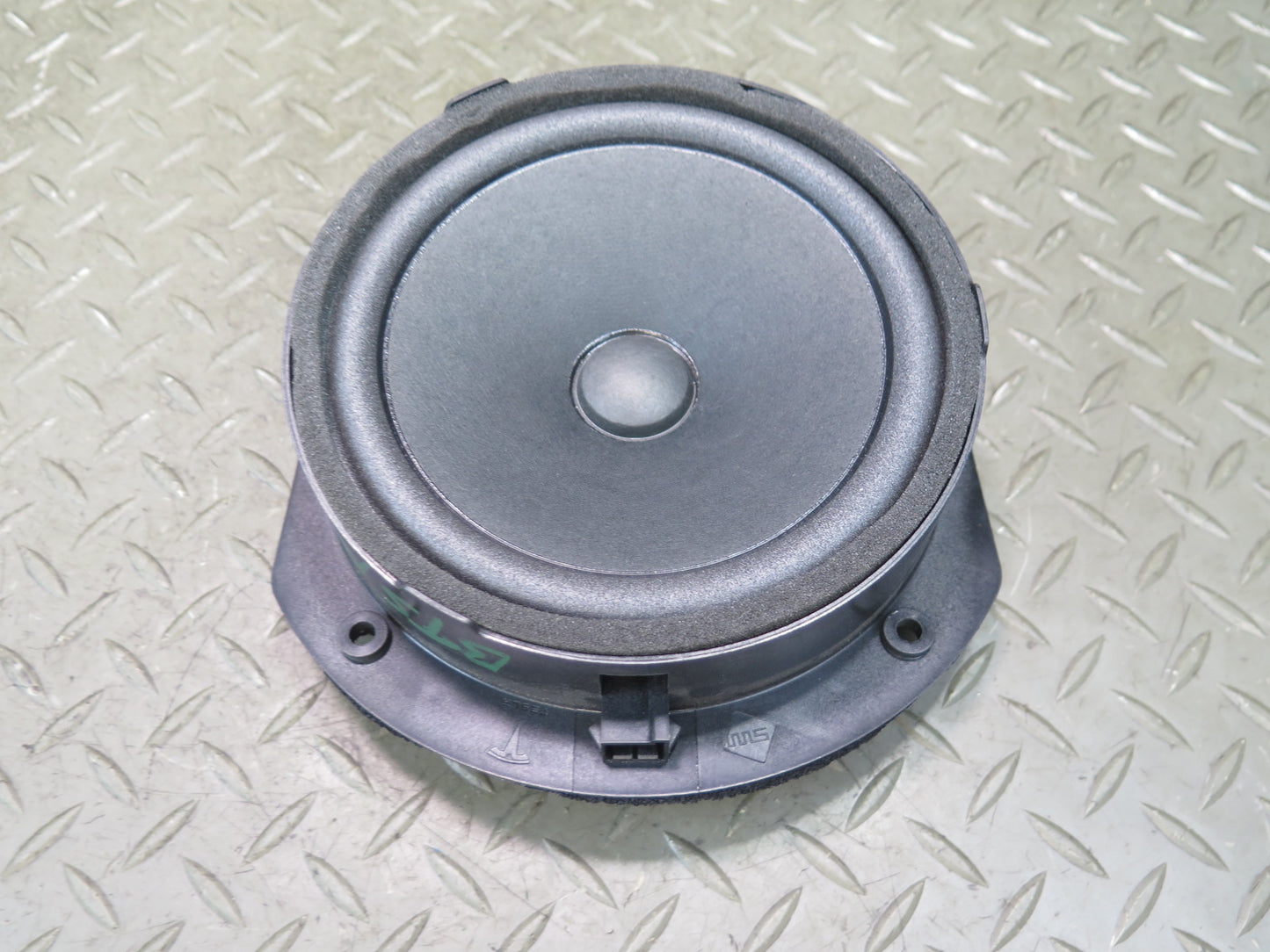 2016-2019 Tesla Model S 75D Rear Right & Left Side Door Audio Speaker Set
