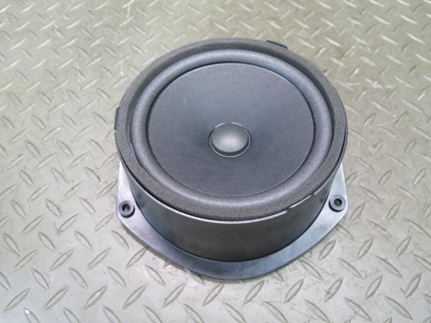 2016-2019 Tesla Model S 75D Rear Right & Left Side Door Audio Speaker Set