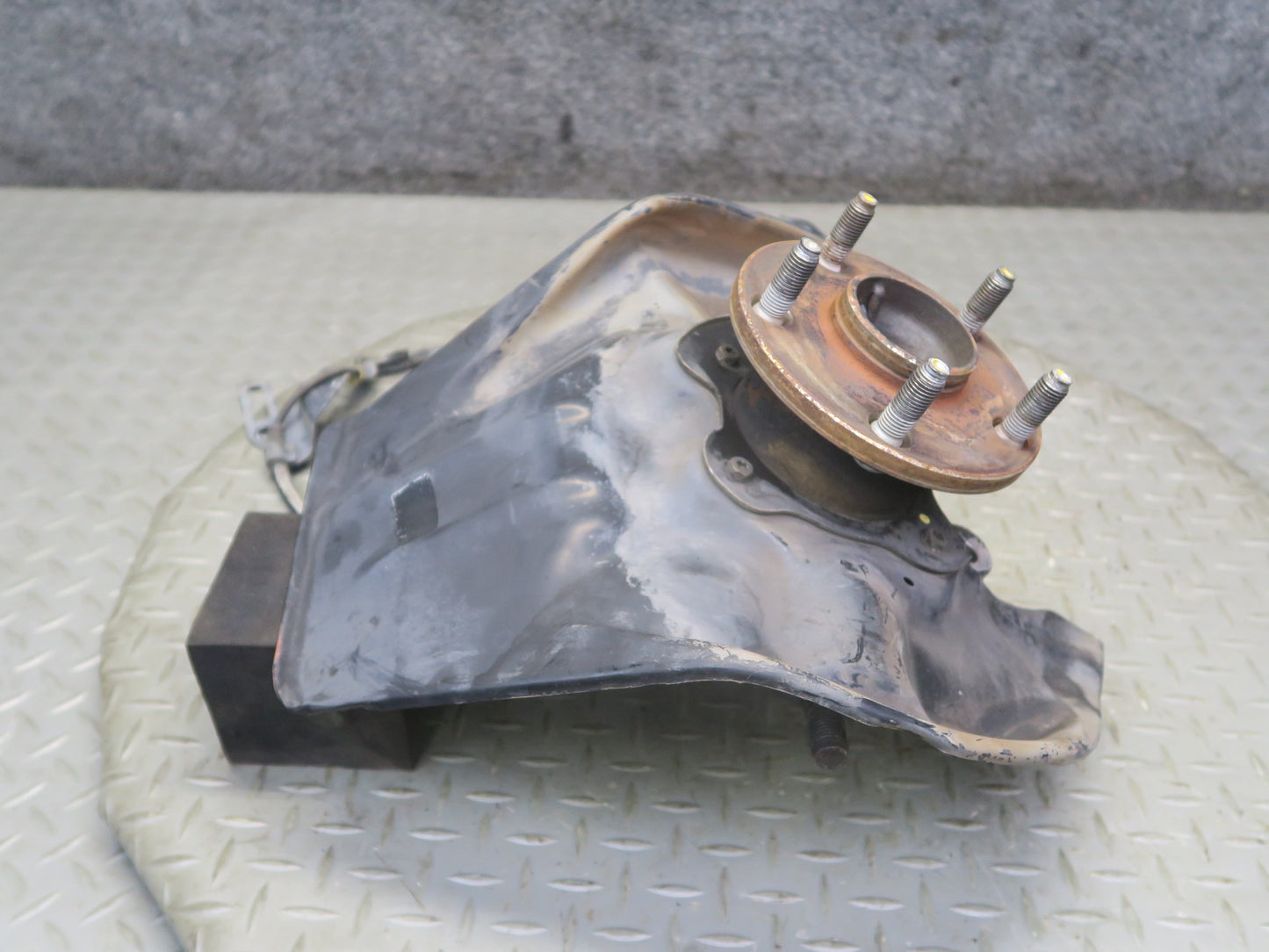 02-10 Lexus SC430 Front Left Spindle Knuckle Wheel Hub Bearing 122K Miles OEM
