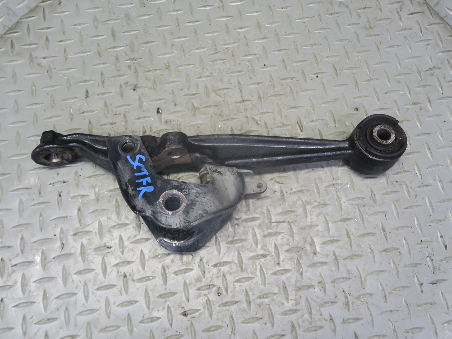 02-10 Lexus UZZ40L SC430 Set of 3 Front Right Lower & Upper Control Arm 122K OEM