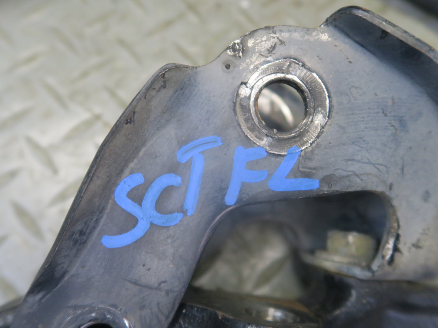 02-10 Lexus UZZ40L SC430 Set of 3 Front Left Lower & Upper Control Arm 122K OEM