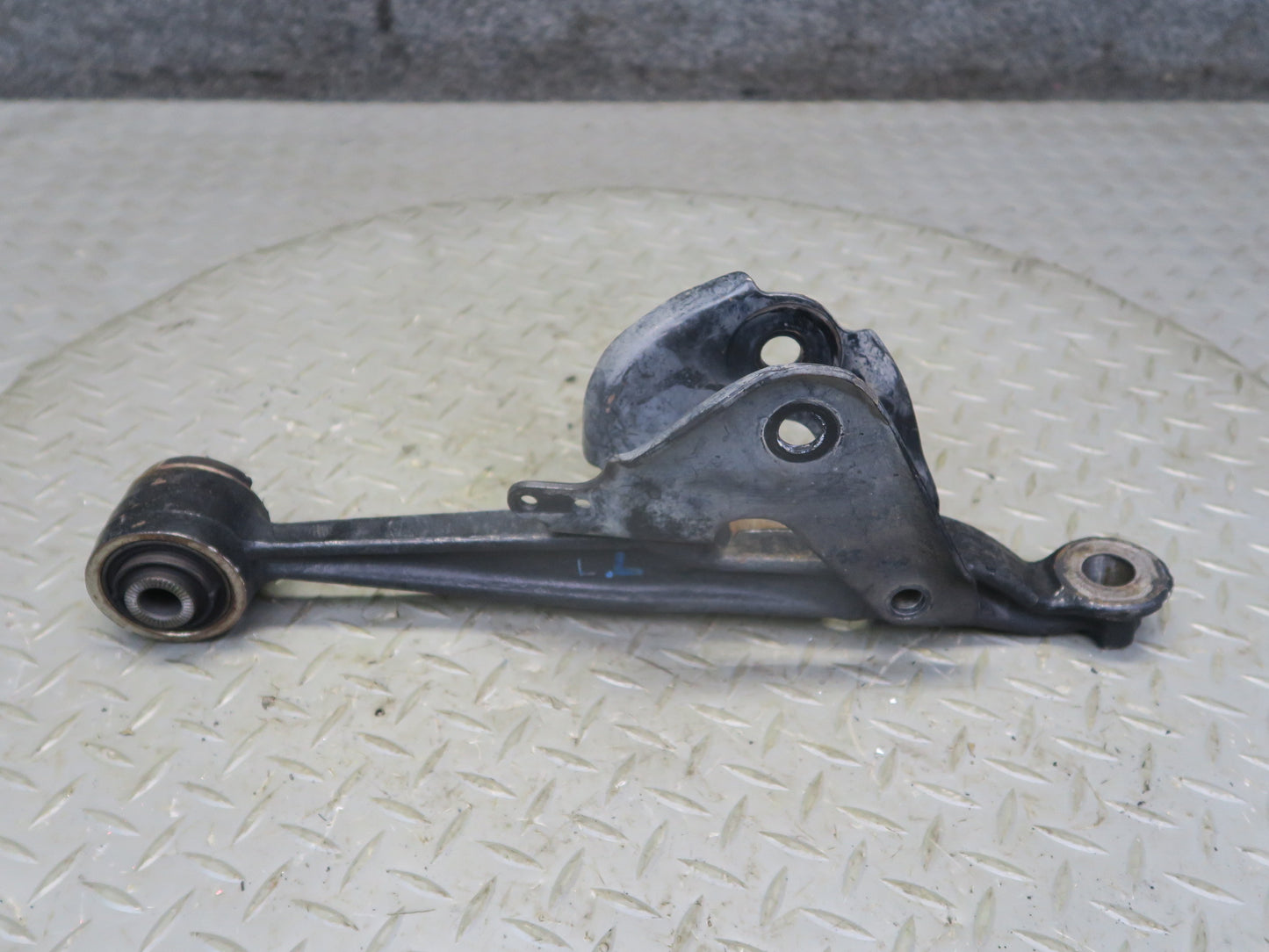 02-10 Lexus UZZ40L SC430 Set of 3 Front Left Lower & Upper Control Arm 122K OEM