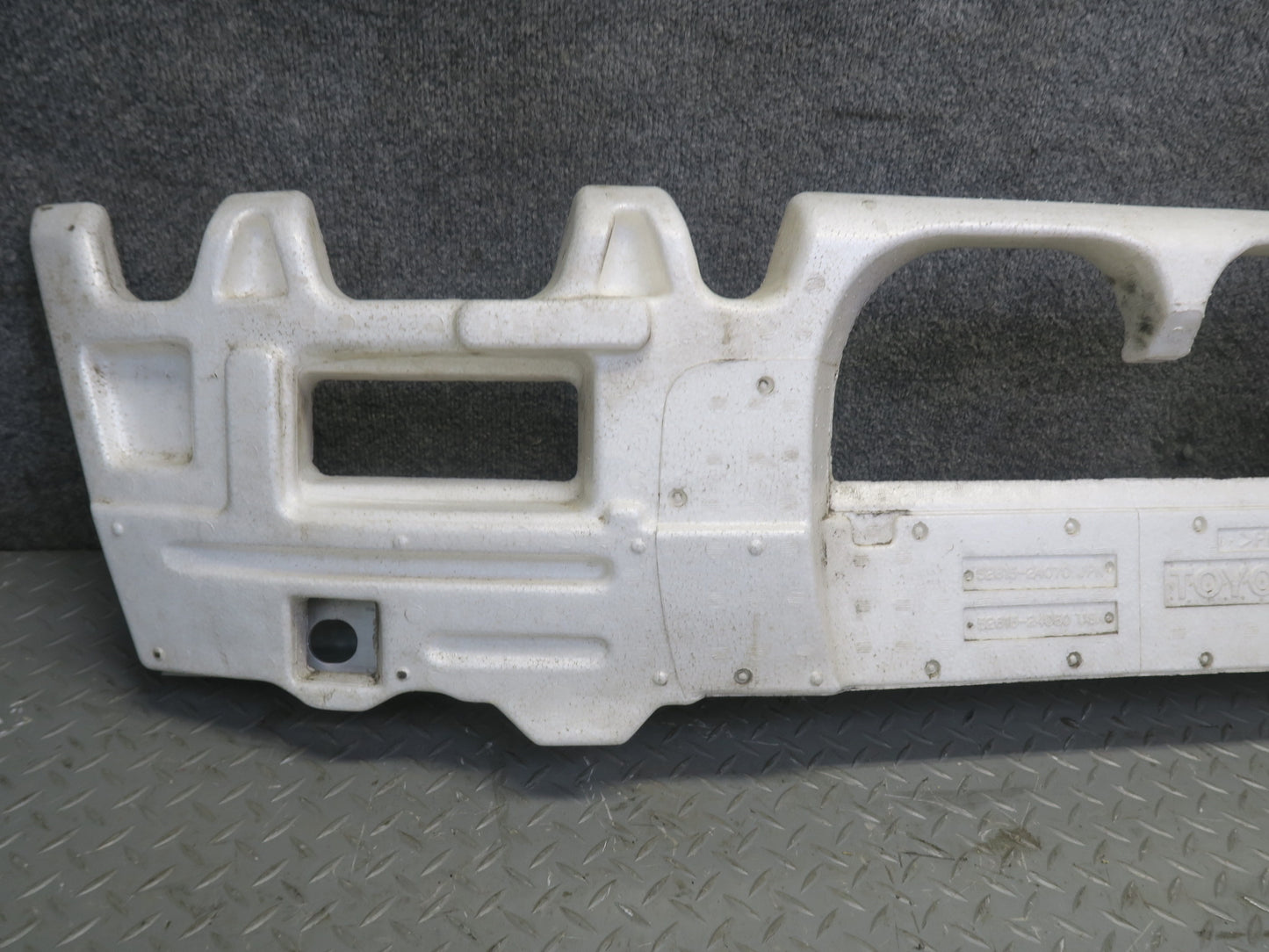 02-10 Lexus UZZ40L SC430 Rear Bumper Reinforcement Impact Foam w Bar OEM