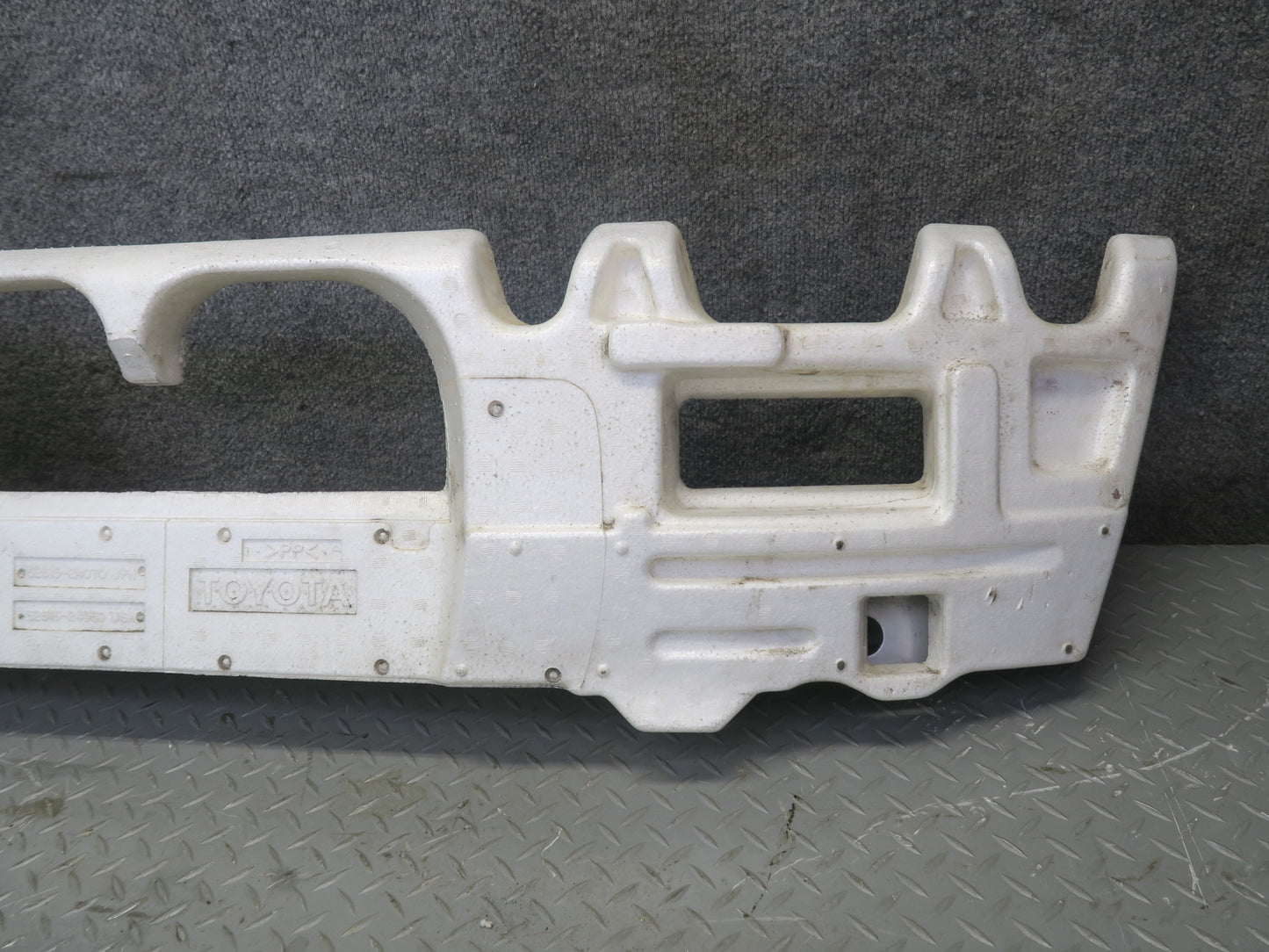 02-10 Lexus UZZ40L SC430 Rear Bumper Reinforcement Impact Foam w Bar OEM