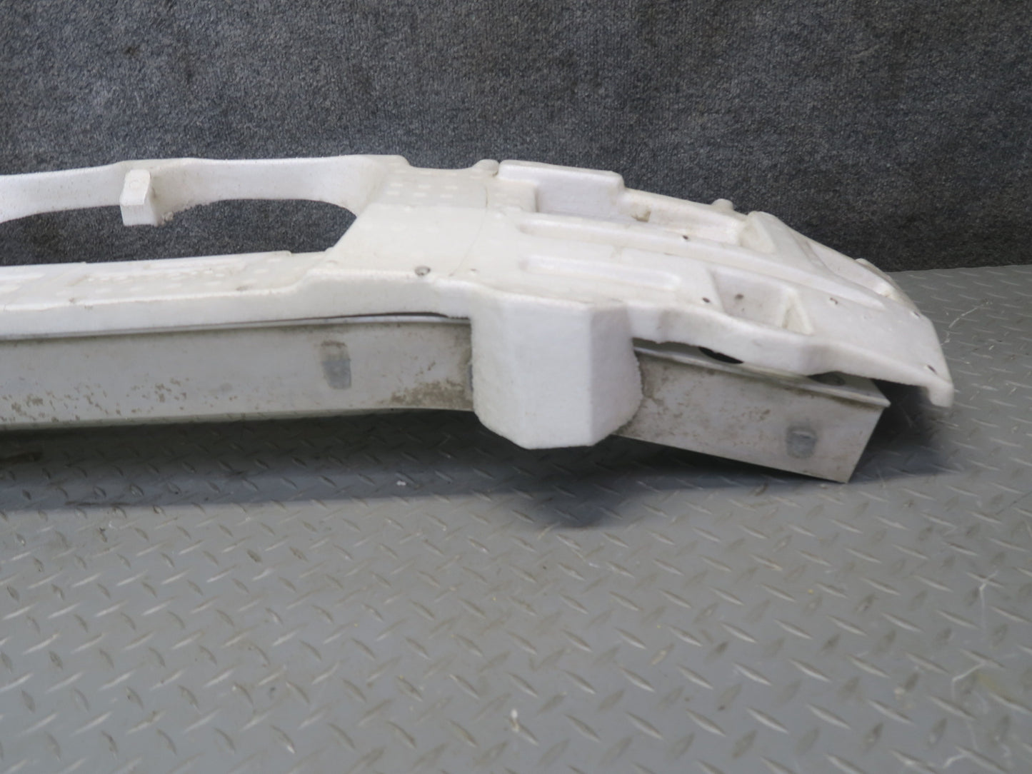 02-10 Lexus UZZ40L SC430 Rear Bumper Reinforcement Impact Foam w Bar OEM