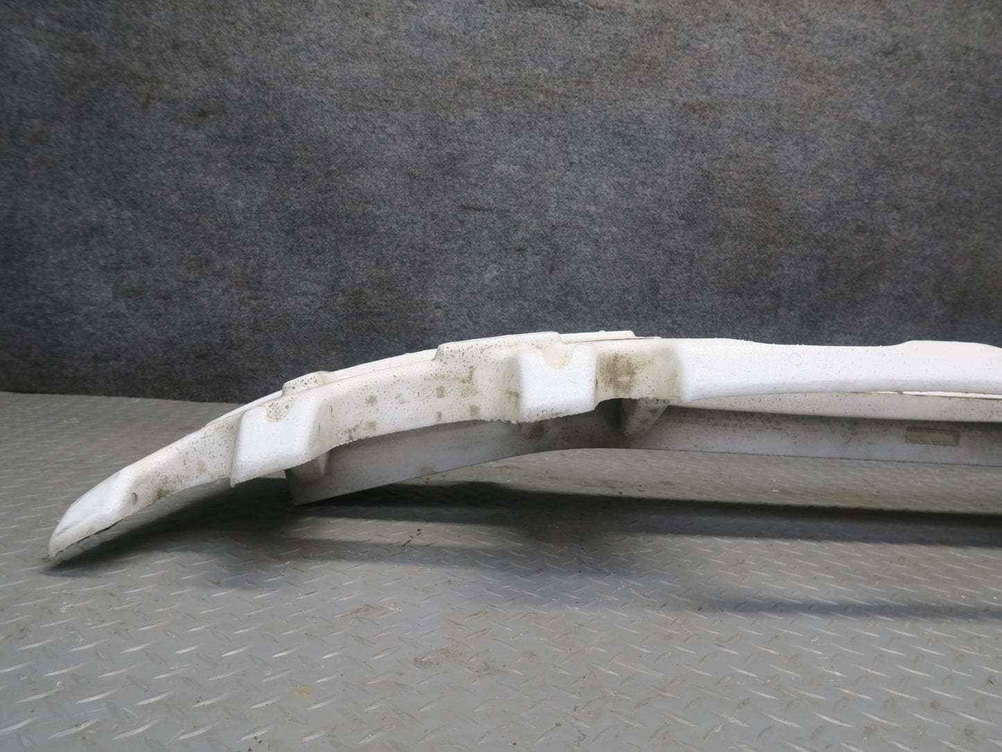 02-10 Lexus UZZ40L SC430 Rear Bumper Reinforcement Impact Foam w Bar OEM