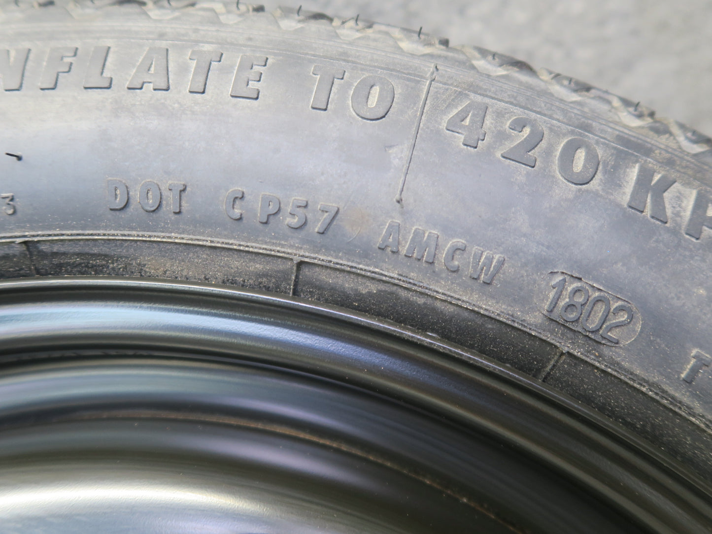 01-06 BMW E46 330Ci R17 17" Spare Tire Wheel 17x3.5J ET30 125/80 6750007 OEM