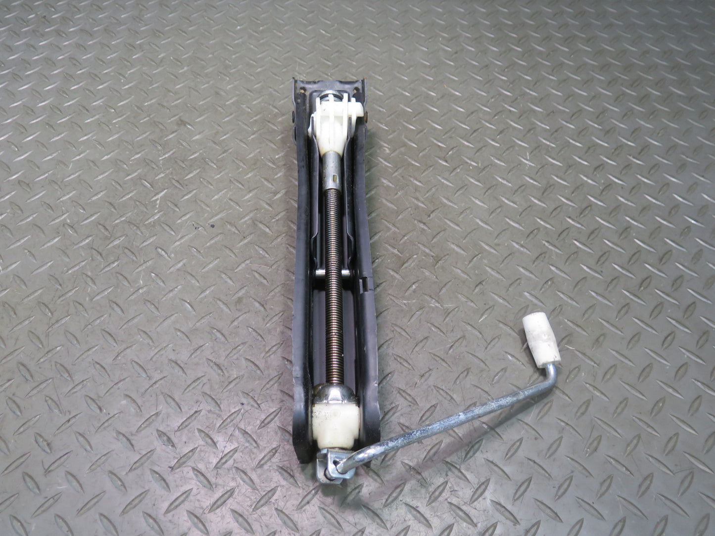 01-06 BMW E46 330i Emergency Spare Tire Lift Jack 1096202 OEM