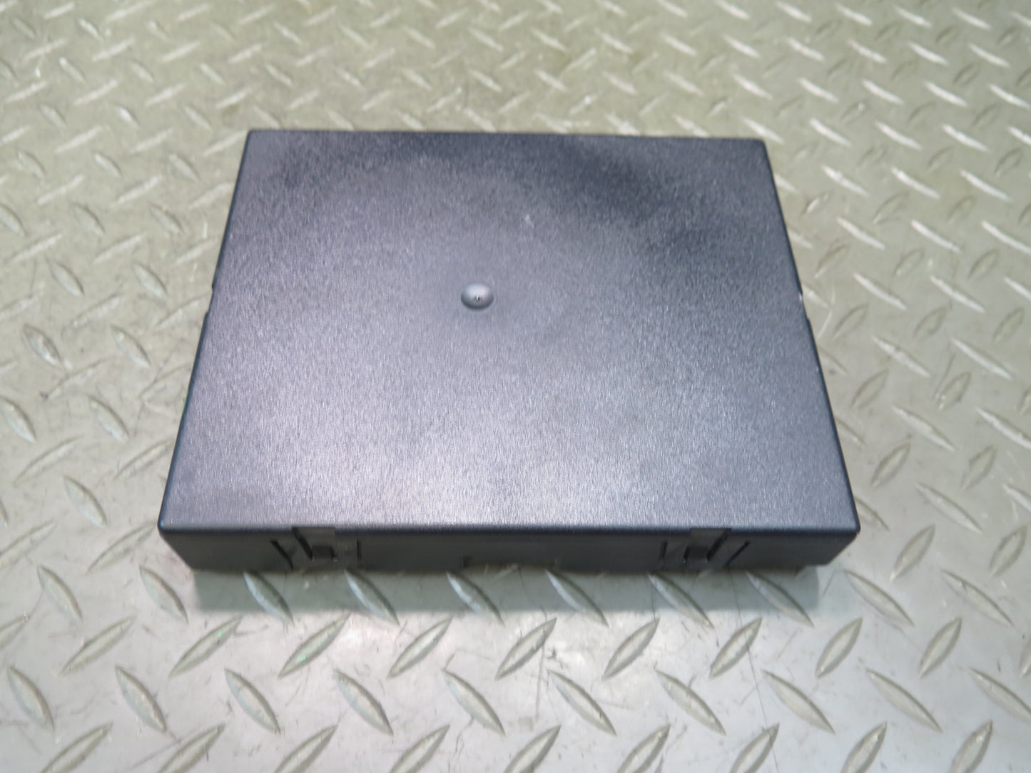 11-17 Audi B8 A5 S5 RS5 8F7 Comfort Body Control Module BCM BCU 8K0907064GP OEM