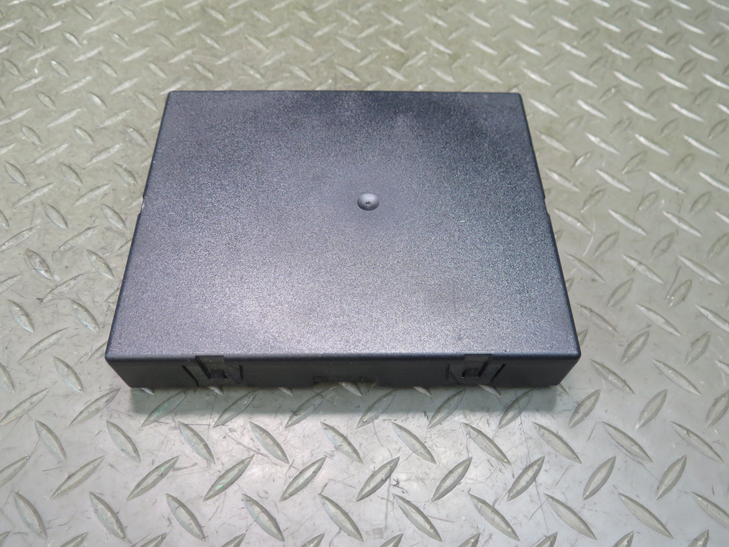 11-17 Audi B8 A5 S5 RS5 8F7 Comfort Body Control Module BCM BCU 8K0907064GP OEM