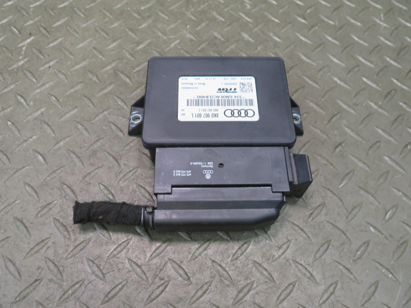 13-16 Audi A4 S5 A5 S5 RS5 8F7 Parking Brake Control Module Unit 8K0907801L OEM