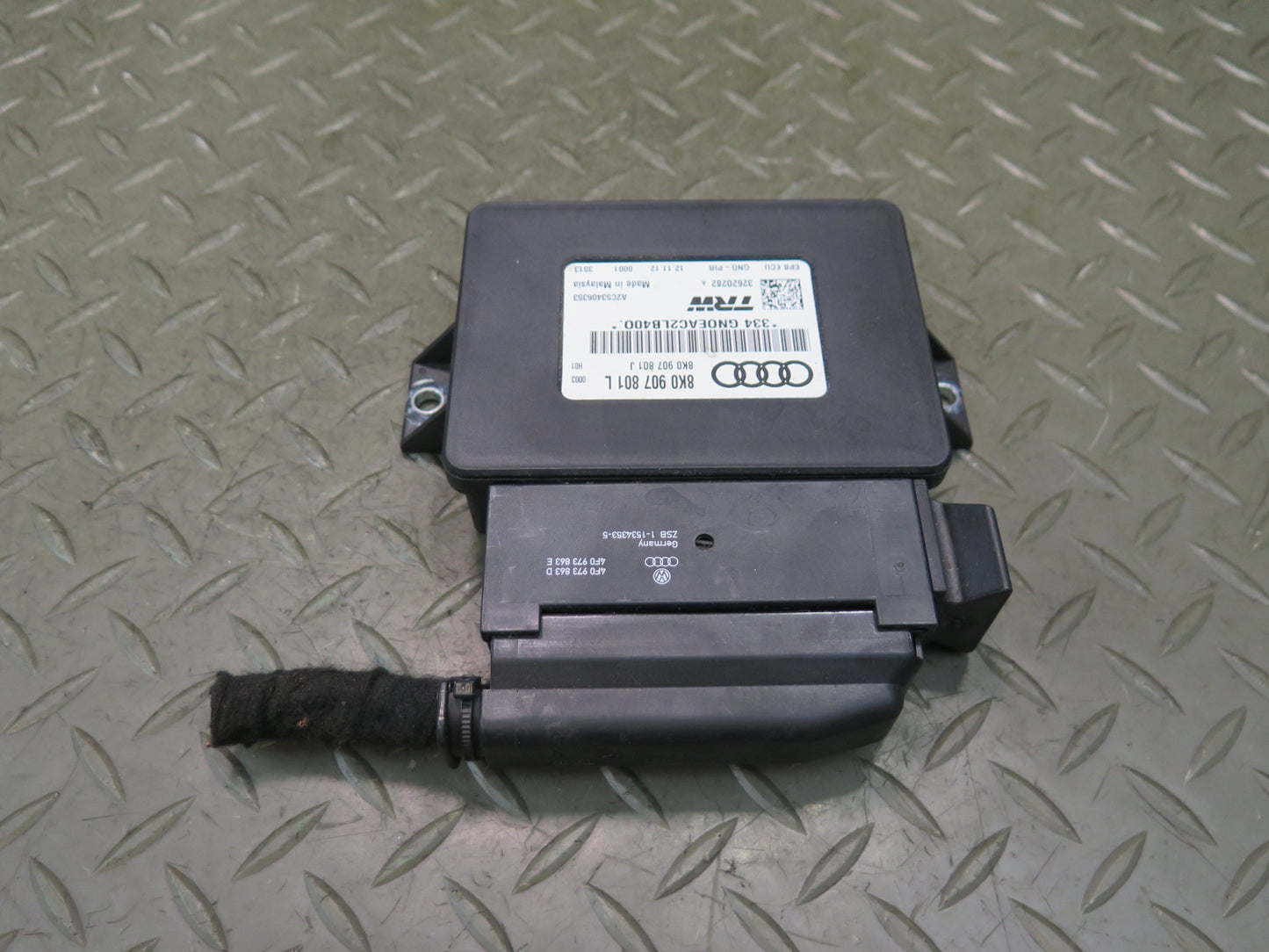 13-16 Audi A4 S5 A5 S5 RS5 8F7 Parking Brake Control Module Unit 8K0907801L OEM
