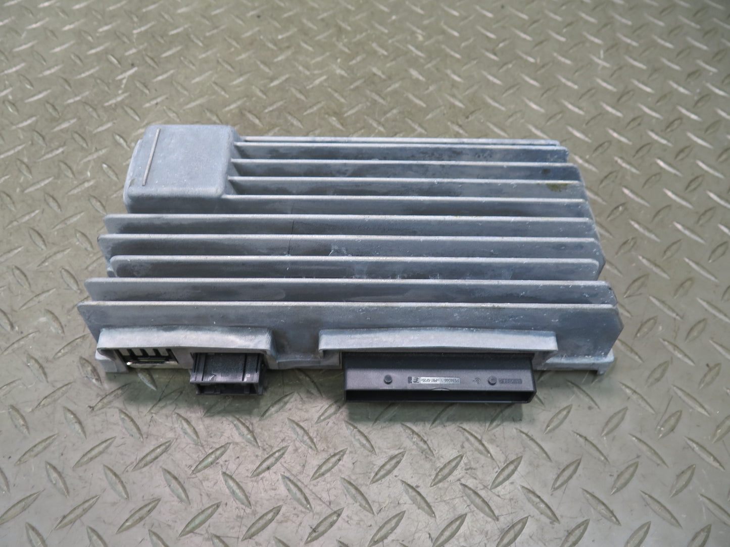 12-17 Audi A5 S5 RS5 8F7 Convertible Radio Audio AMP Amplifier 8F1035223A OEM