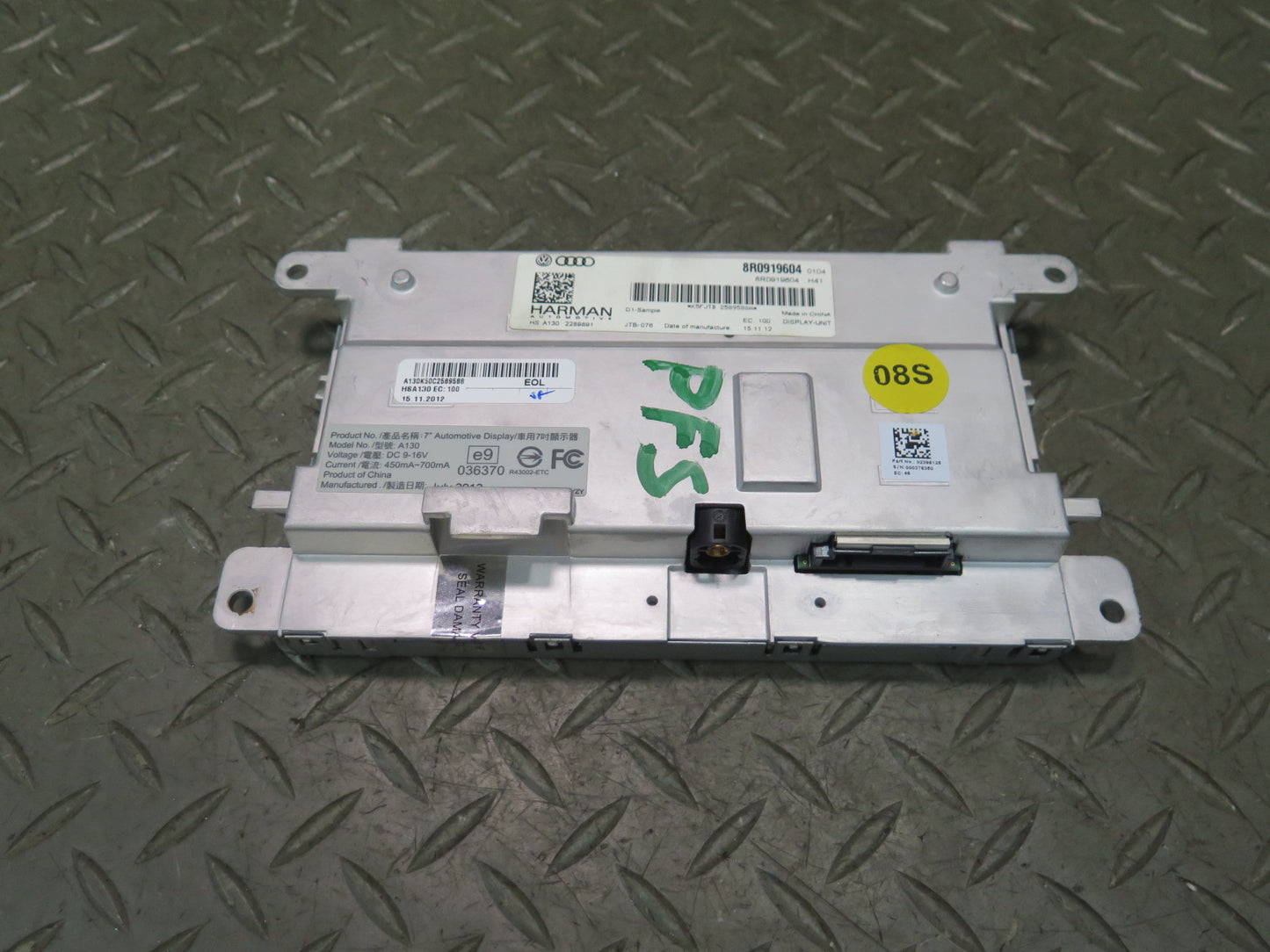 10-17 Audi A5 S5 RS5 Dash Navigation Information Screen Display 8R0919604 OEM