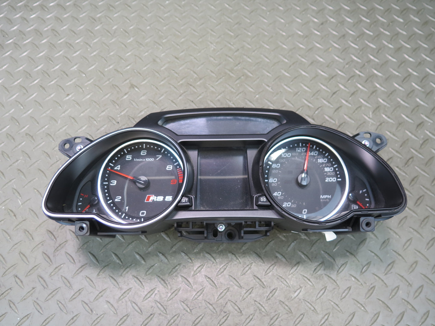 13-14 Audi RS5 8F7 Instrument Cluster Gauge Speedometer 8T0920984A OEM