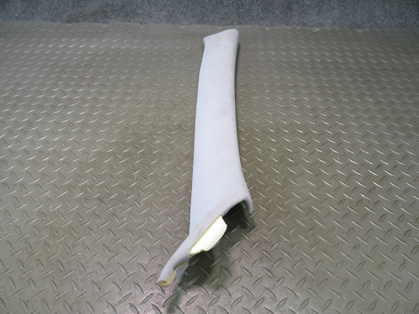 04-06 Lexus UCF30L LS430 Set of 2 Front Interior A Pillar Trim Panel OEM
