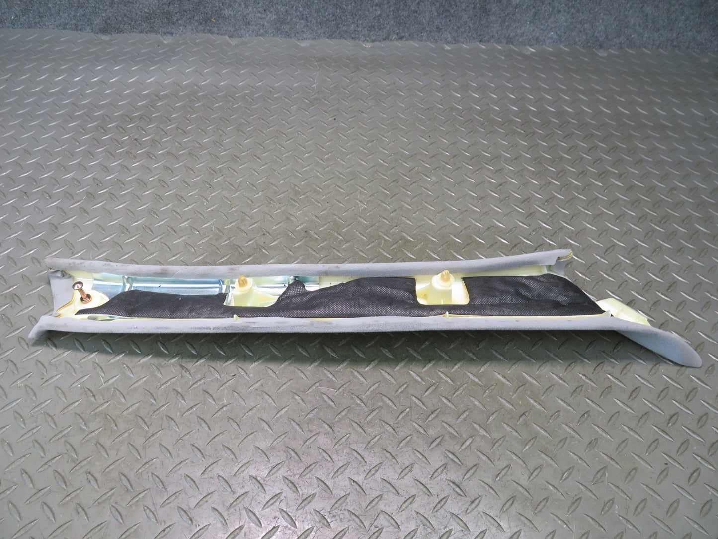 04-06 Lexus UCF30L LS430 Set of 2 Front Interior A Pillar Trim Panel OEM