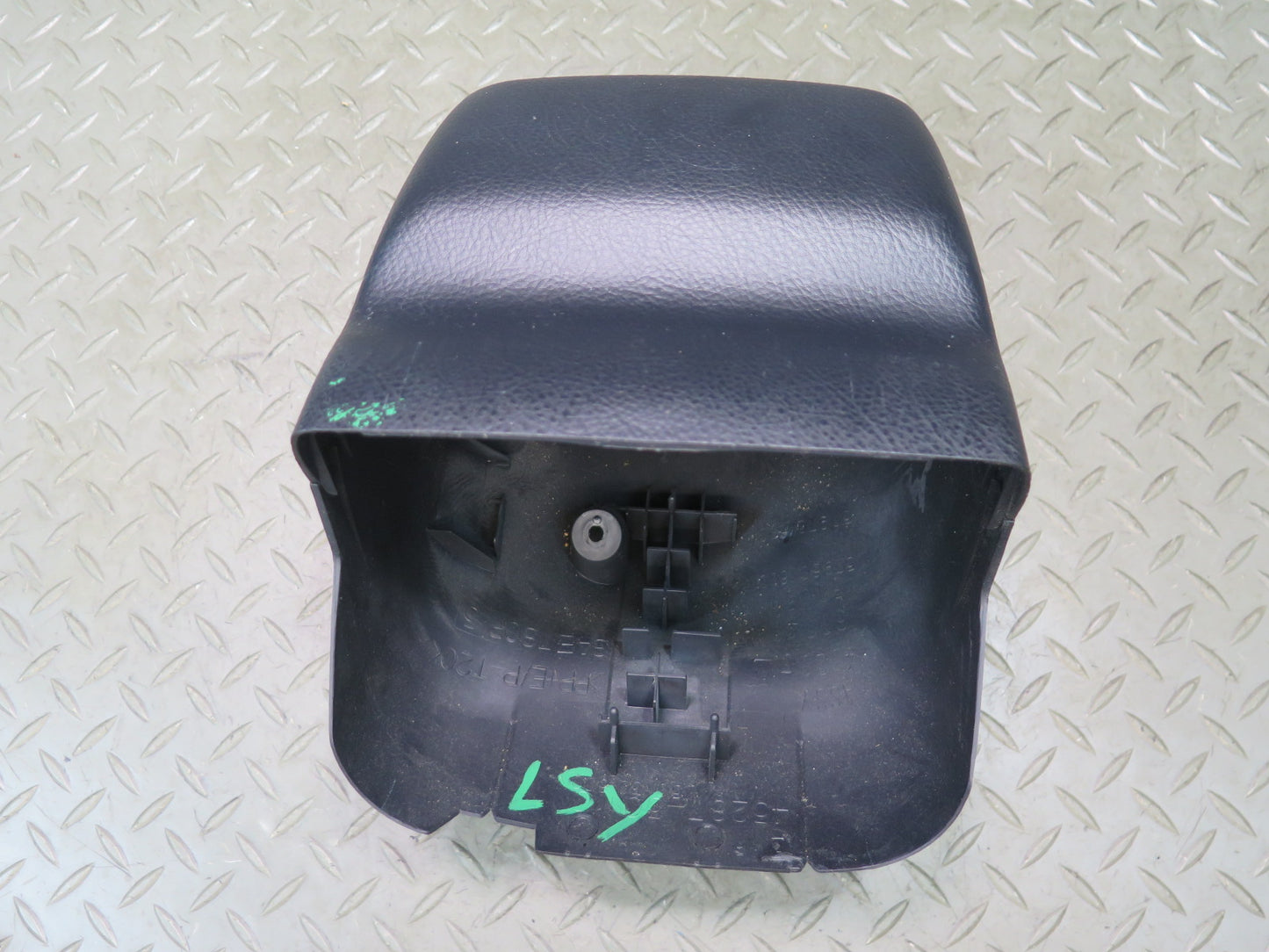 01-06 Lexus UCF30L LS430 Steering Column Upper & Lower Trim Cover Panel Set OEM