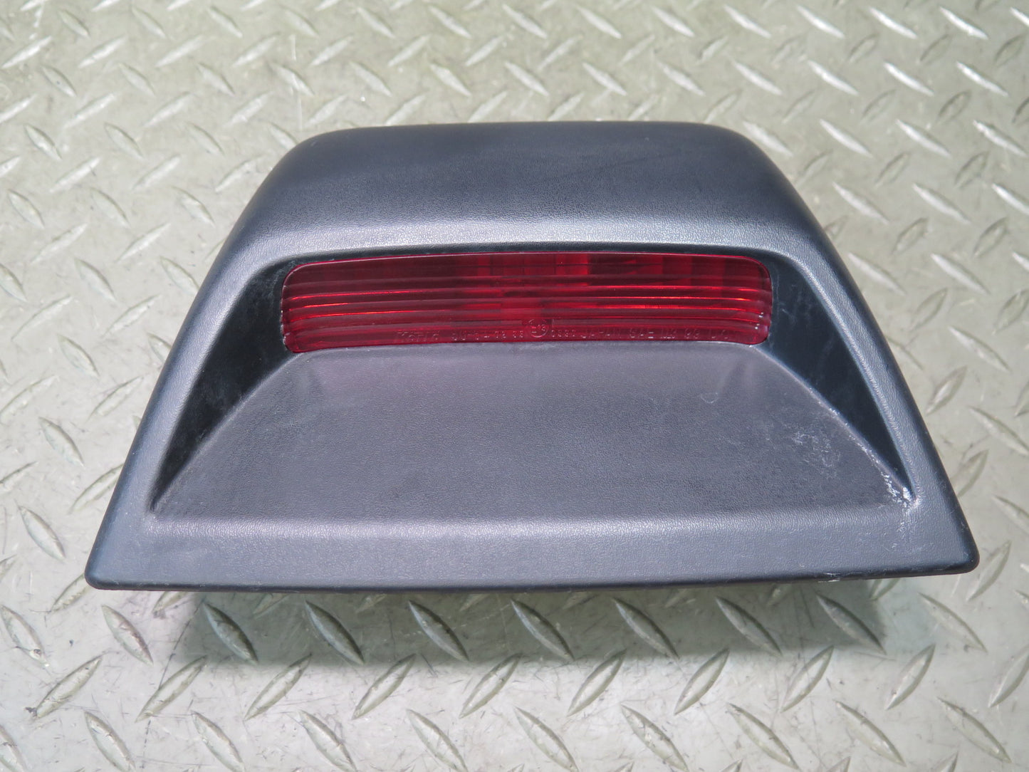 01-06 Lexus UCF30L LS430 Rear Third 3RD Brake Light Lamp OEM